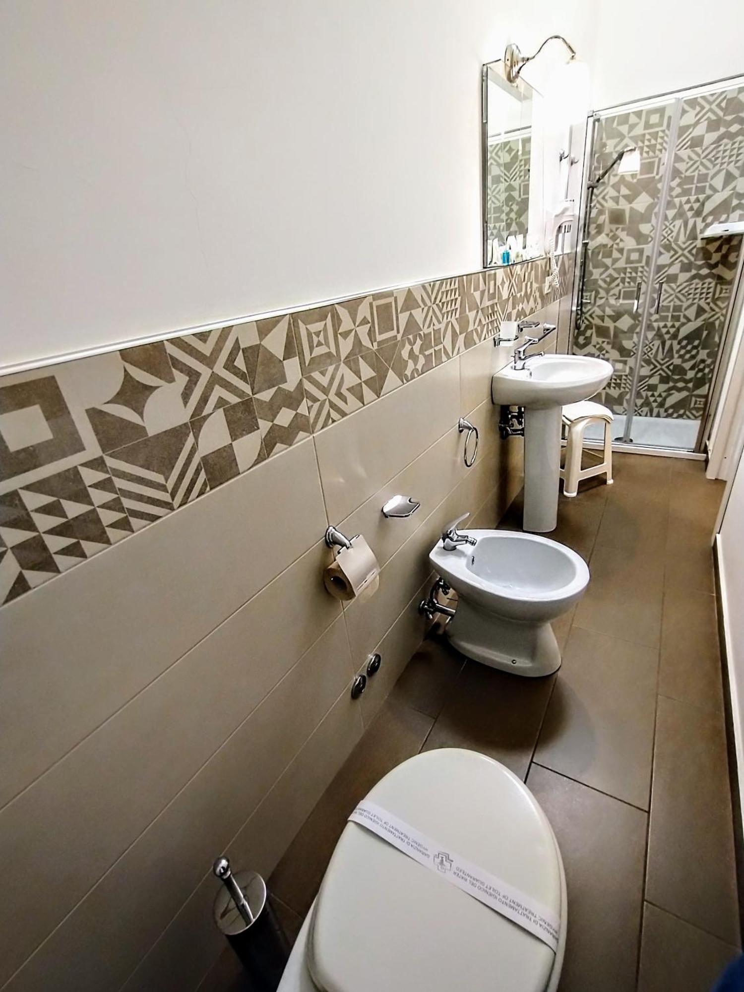 Suleima B&B Messina Centro Eksteriør billede