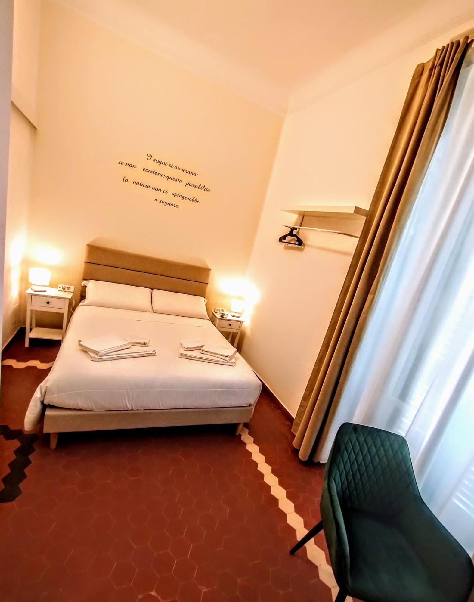 Suleima B&B Messina Centro Eksteriør billede