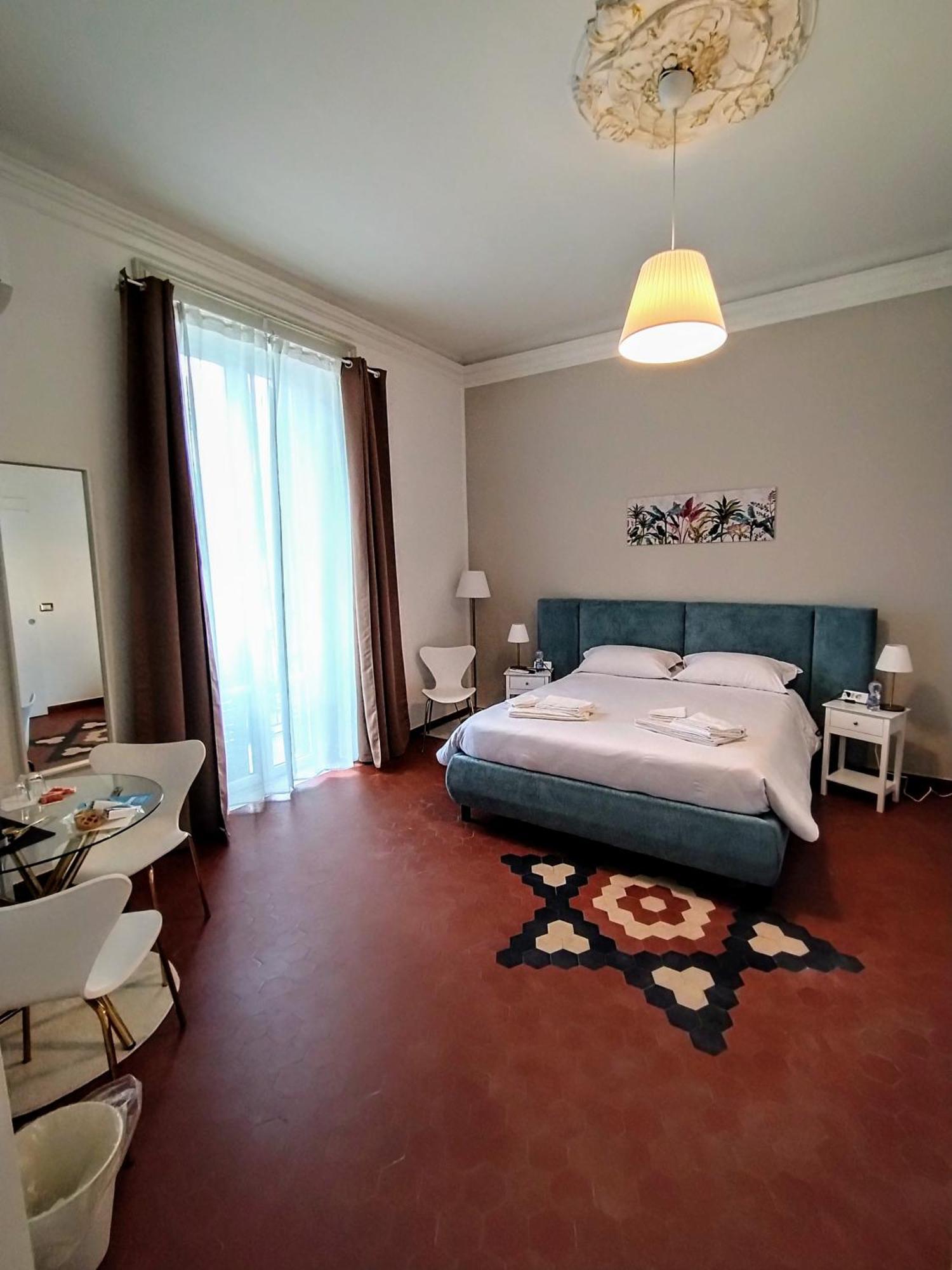 Suleima B&B Messina Centro Eksteriør billede